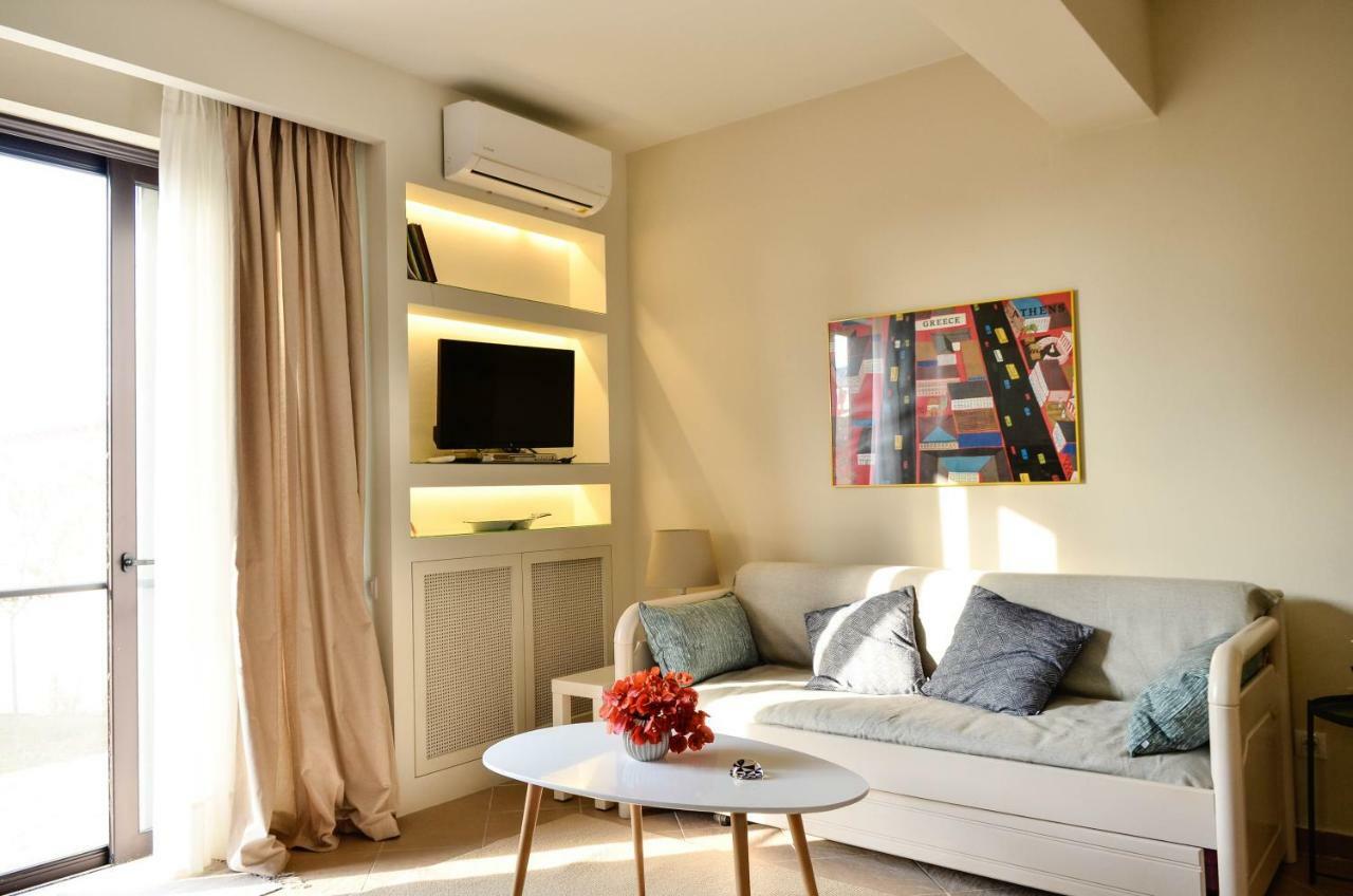 Ferienwohnung Sunrays Housing Kalamata Exterior foto