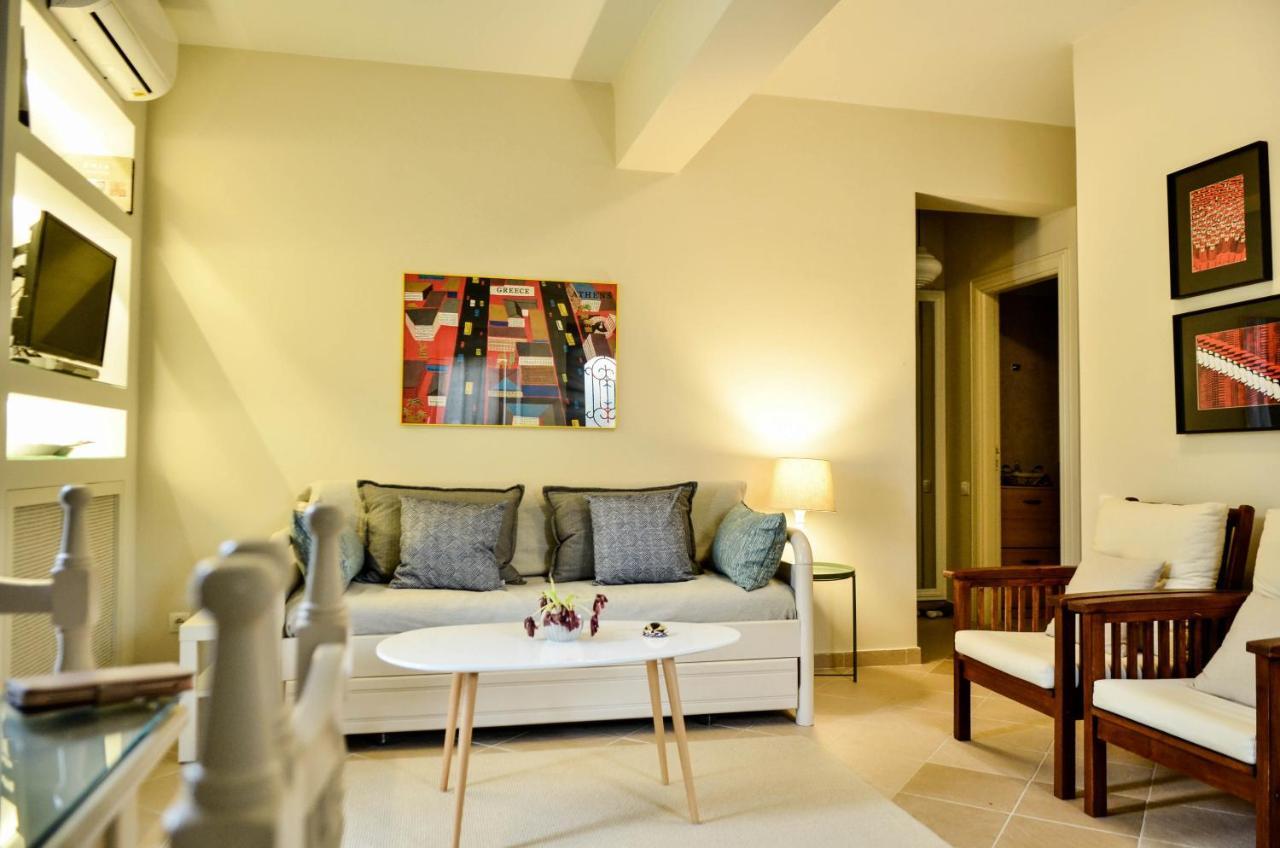Ferienwohnung Sunrays Housing Kalamata Exterior foto